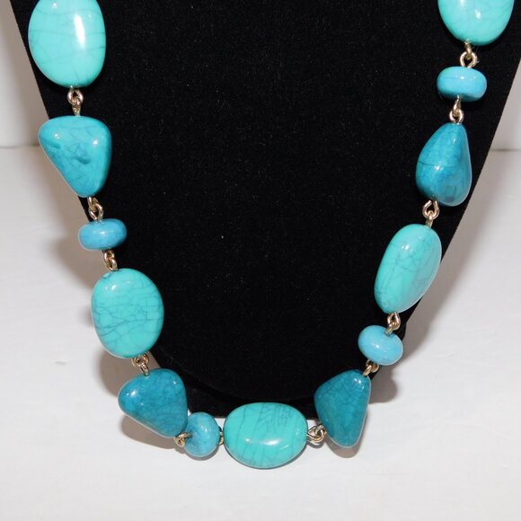 Faux Blue Turquoise Stone Adjustable Length necklace - Picture 3 of 9